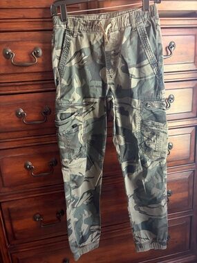 Wrangler brand Boys Camouflage Cargo Pants - Green Camo